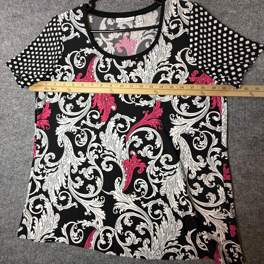 Susan Graver Liquid Knit Top Womens Medium Black Pink Baroque Scroll Polka Dot